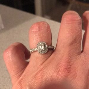 14k White Gold .25 Carat Diamond Ring